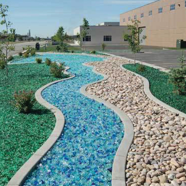 Decorative-Glass-Mulch-desert-turfcate-general-trading