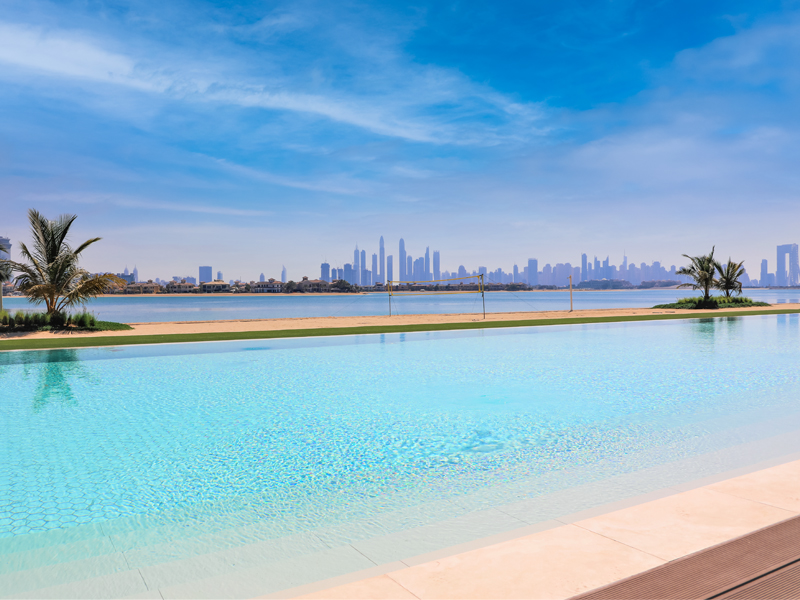 th8-palm-jumeirah-pool-3